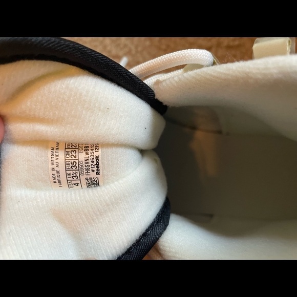 Reebok Question Mid black toe - Picture 9 of 9